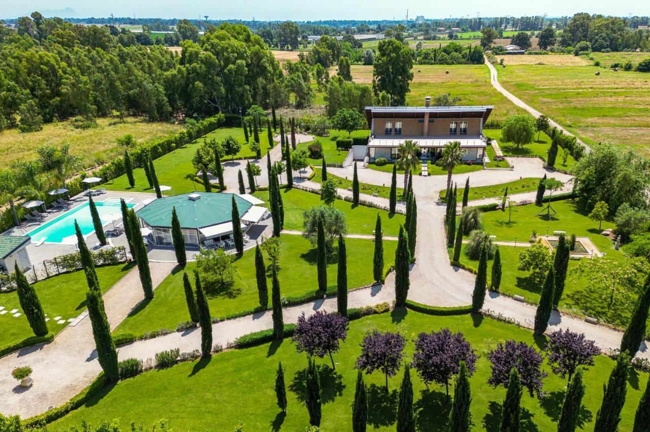 Casale Delle Ronde B&B Latina Dış mekan fotoğraf