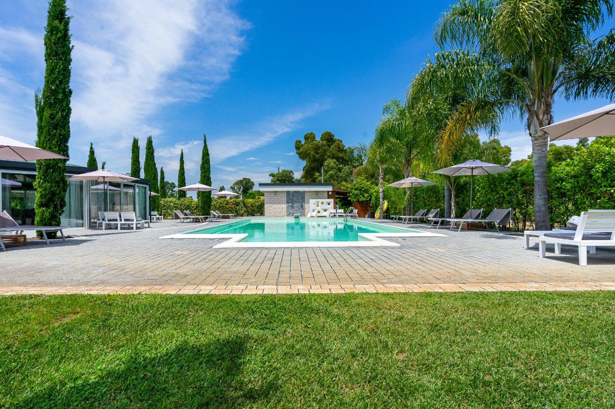 Casale Delle Ronde B&B Latina Dış mekan fotoğraf
