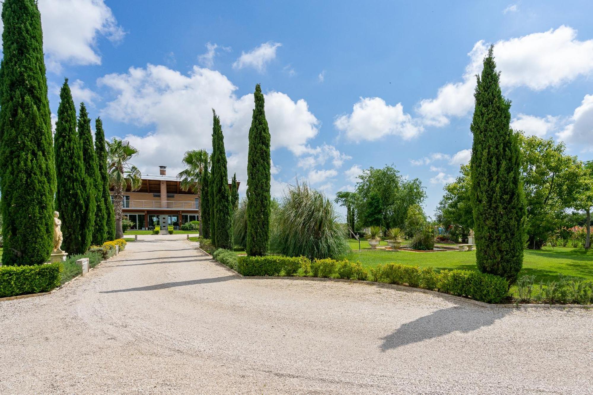 Casale Delle Ronde B&B Latina Dış mekan fotoğraf
