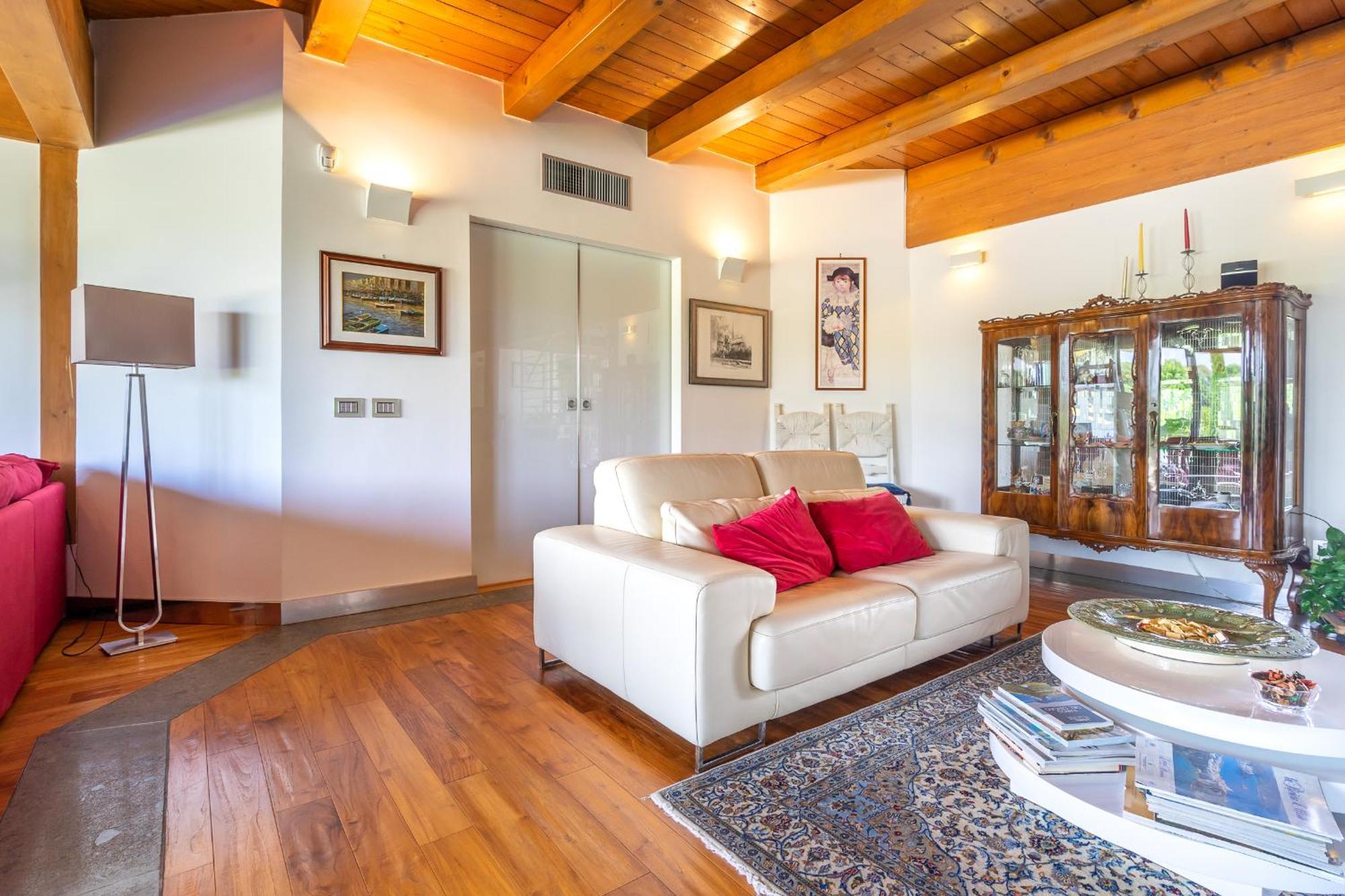 Casale Delle Ronde B&B Latina Dış mekan fotoğraf